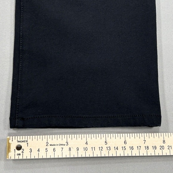 Chico’s Pants Women's 2.5 Short US 14 Black So Slimming Trousers Measure 35x28 - Picture 9 of 12